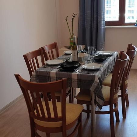 Family Holiday Apartments Breez 1 瓦爾納 外观 照片