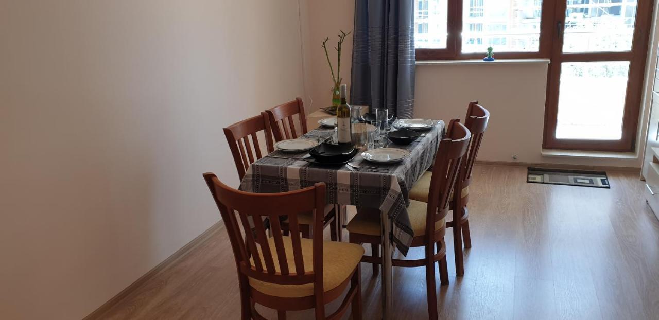 Family Holiday Apartments Breez 1 瓦爾納 外观 照片